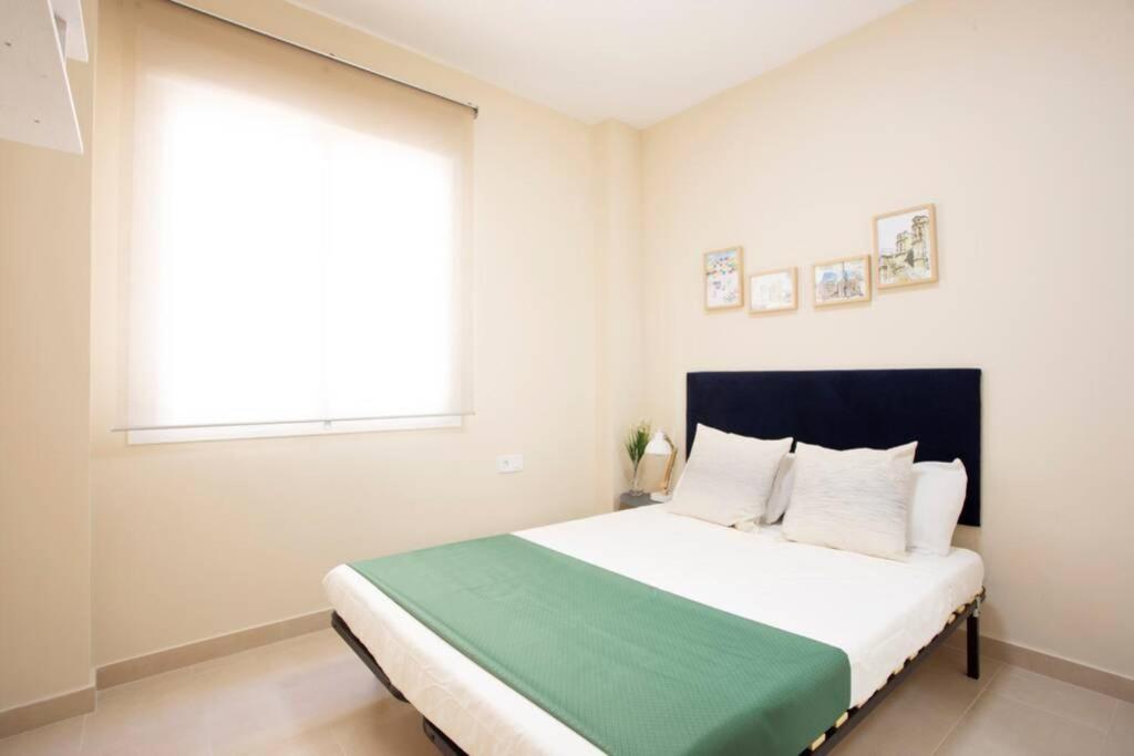Sweet Apartment Malaga Exterior photo